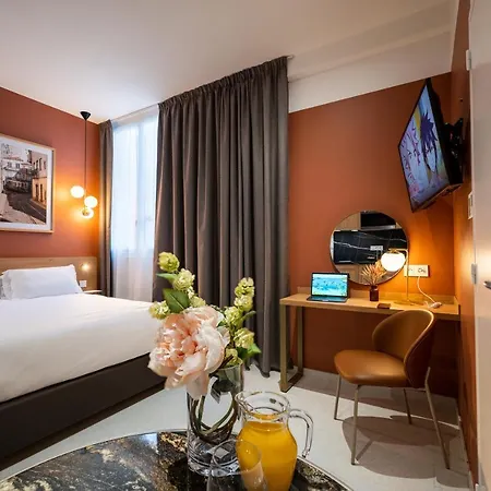 Apartament Corner-set Centre