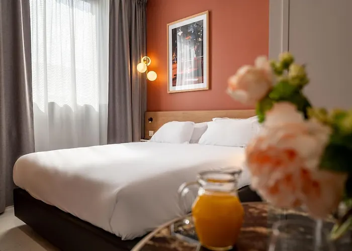 Corner-set Centre * Σολέ